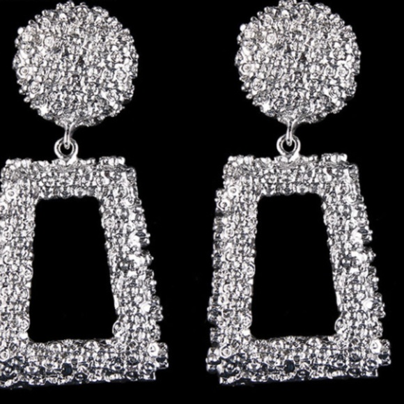 Nwt fashion earrings - Picture 3 of 5